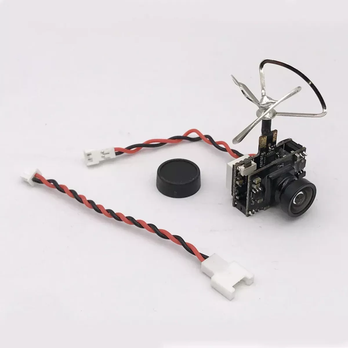 Супер мини AIO 5.8G 40CH VTX 0/25/50/200mW 600TVL 1/3 CMOS камера для FPV дрона и авто Супер мини AIO 5.8G 40CH VTX 0/25/50/200mW 600TVL 1/3 CMOS камера для FPV дрона и авто