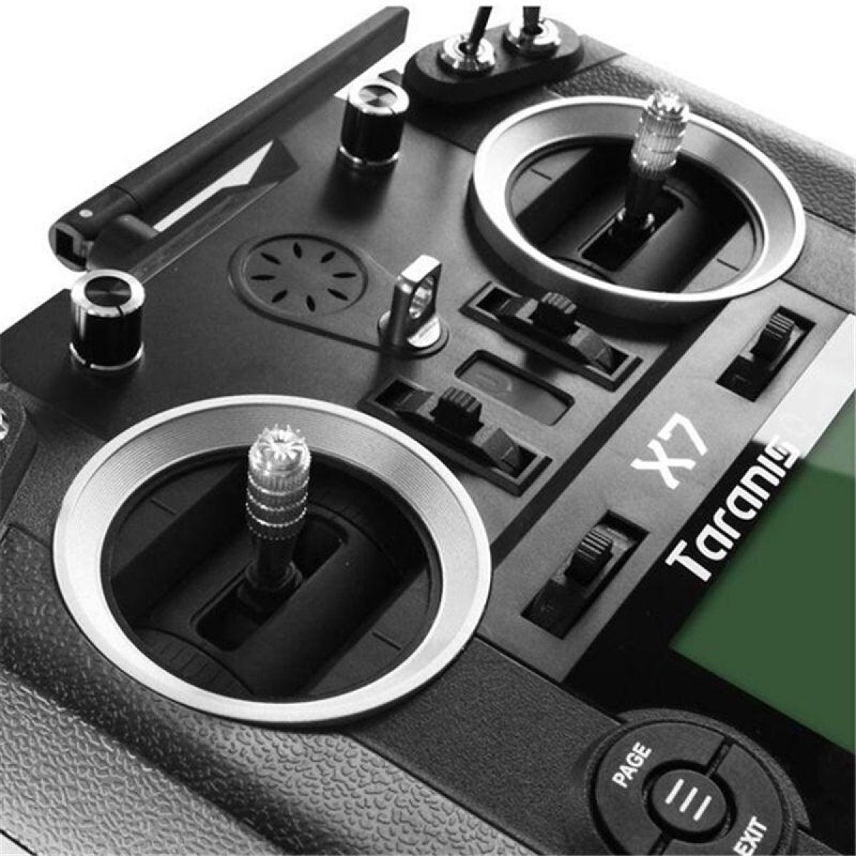 Аппаратура FrSky ACCST Taranis Q X7 2.4G 16CH Mode 2 для FPV дронов, международная версия Аппаратура FrSky ACCST Taranis Q X7 2.4G 16CH Mode 2 для FPV дронов, международная версия