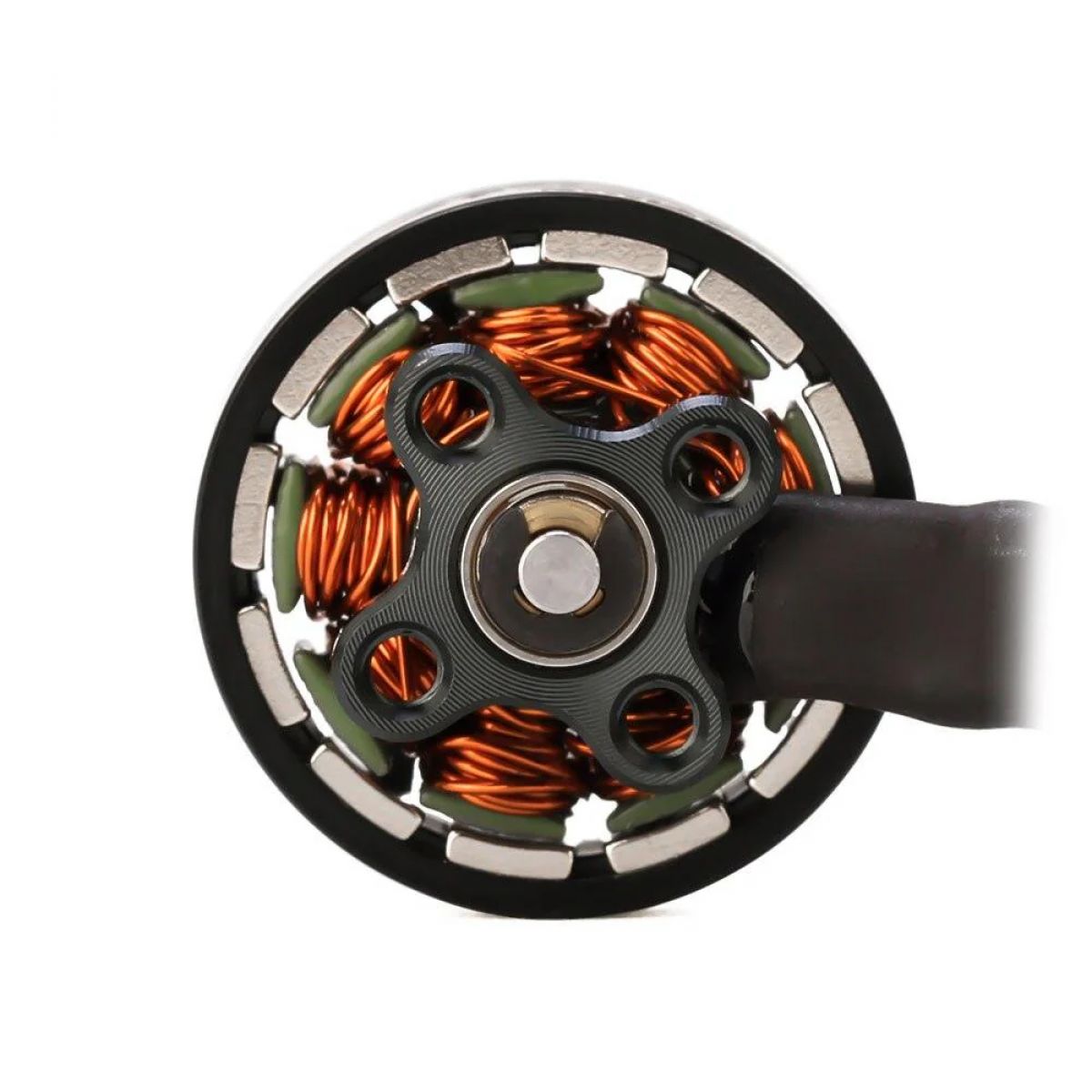 Бесколлекторный мотор T-motor F1404 KV3800/KV4600 3-4S для FPV квадрокоптеров фристайл Бесколлекторный мотор T-motor F1404 KV3800/KV4600 3-4S для FPV квадрокоптеров фристайл